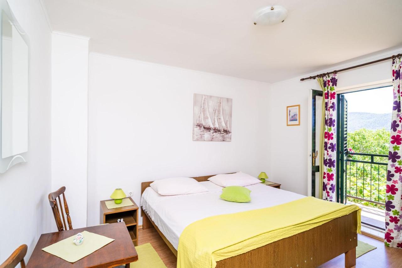Apartment Laurel Leaf Lovorno Kültér fotó